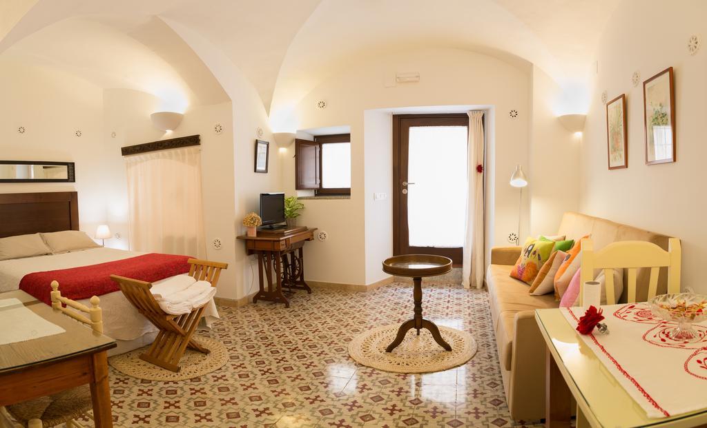 Apartamento Adarve Caceres Exterior photo